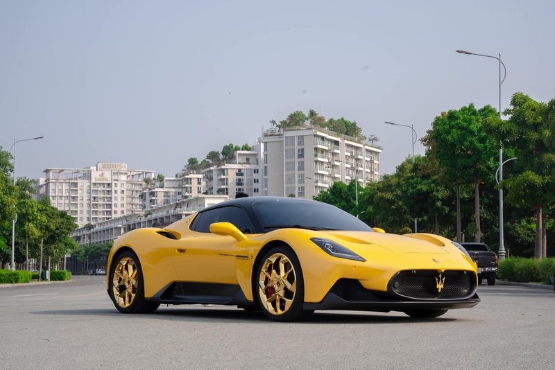 Thông Tin Về Maserati MC20