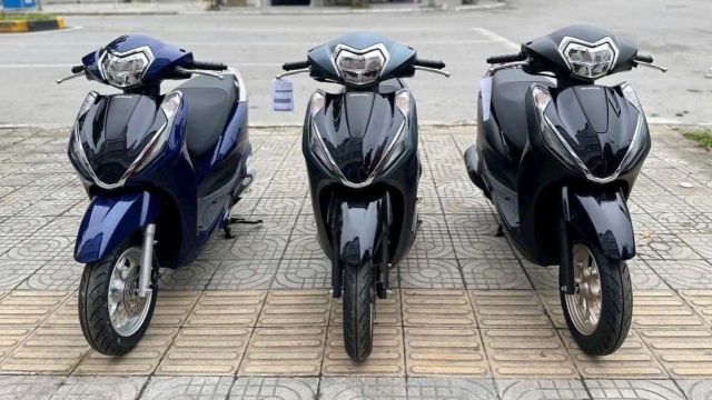 Thị trường xe máy sôi động, giá bán gia tăng